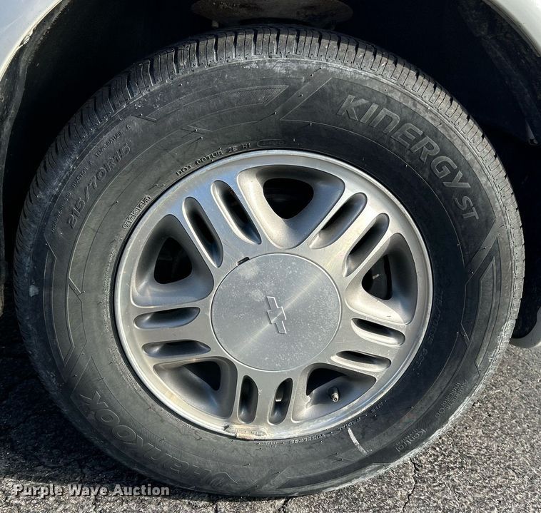 image for item NE9680 2003 Chevrolet Venture  van