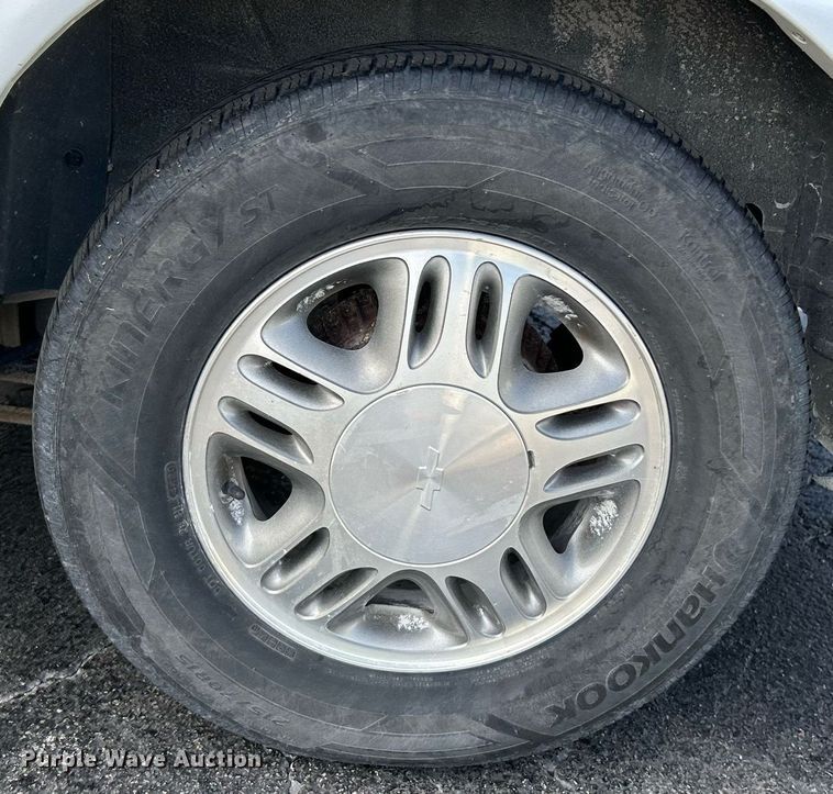 image for item NE9680 2003 Chevrolet Venture  van