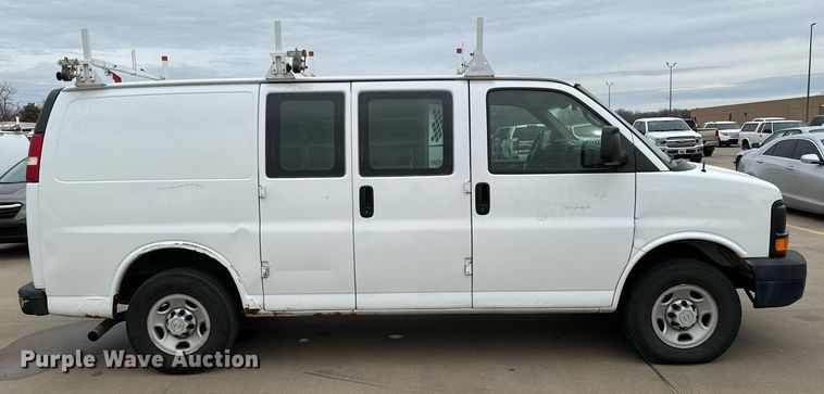 image for item NI9654 2007 Chevrolet Express 2500 van
