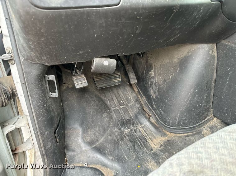 image for item NI9654 2007 Chevrolet Express 2500 van