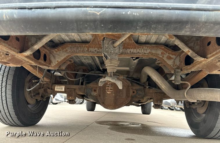 image for item NI9656 2004 Chevrolet Express 3500 van