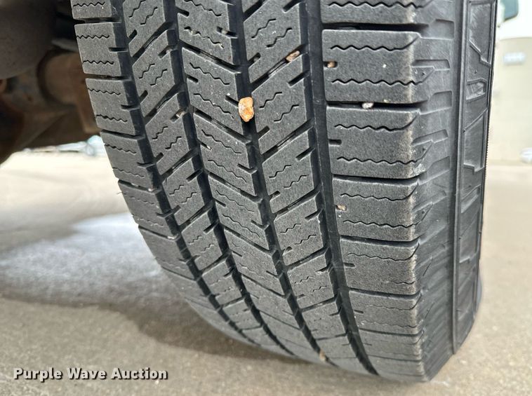 image for item NI9656 2004 Chevrolet Express 3500 van