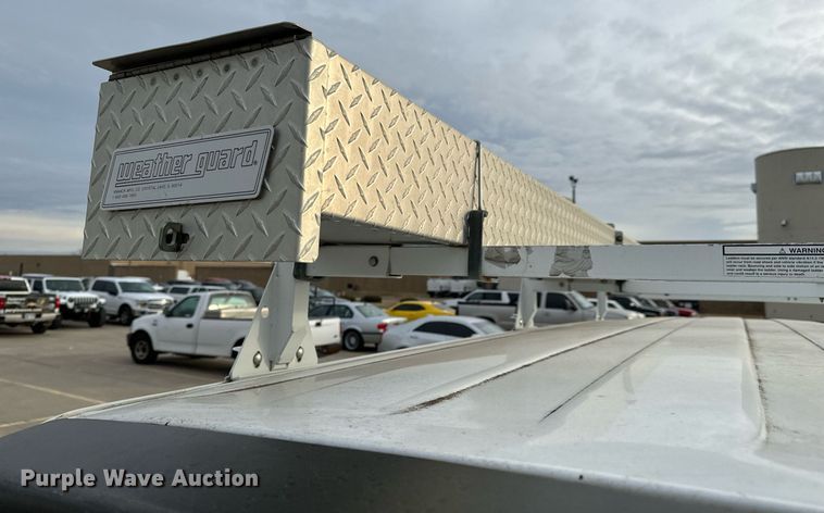 image for item NI9657 2004 Chevrolet Express 3500 van