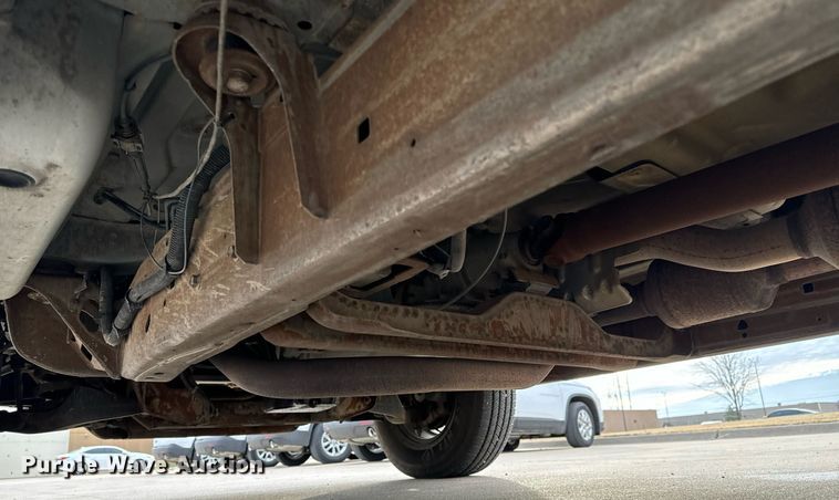 image for item NI9657 2004 Chevrolet Express 3500 van