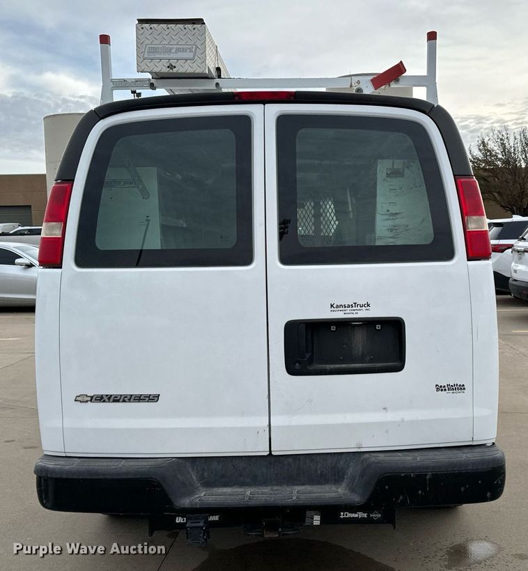 image for item NI9659 2008 Chevrolet Expresss 2500 van