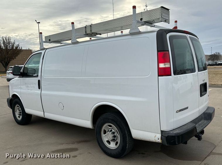 image for item NI9659 2008 Chevrolet Expresss 2500 van