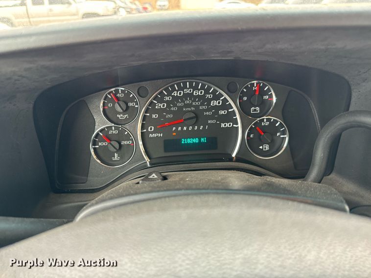 image for item NI9659 2008 Chevrolet Expresss 2500 van