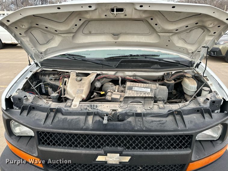 image for item NI9659 2008 Chevrolet Expresss 2500 van