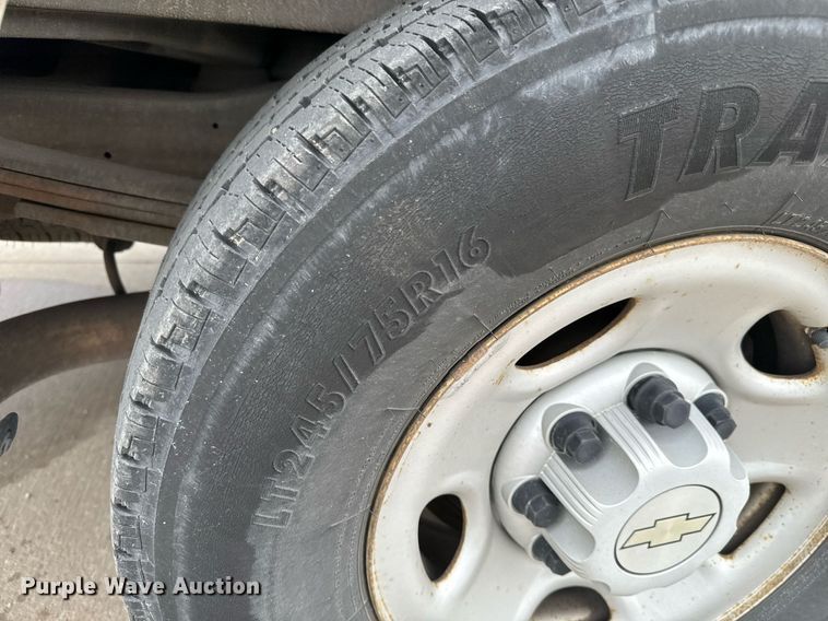 image for item NI9659 2008 Chevrolet Expresss 2500 van