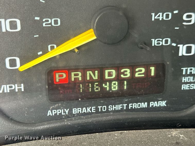 image for item NI9662 2001 Chevrolet Express 1500 van