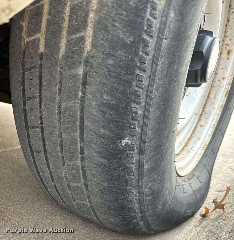 image for item NI9662 2001 Chevrolet Express 1500 van