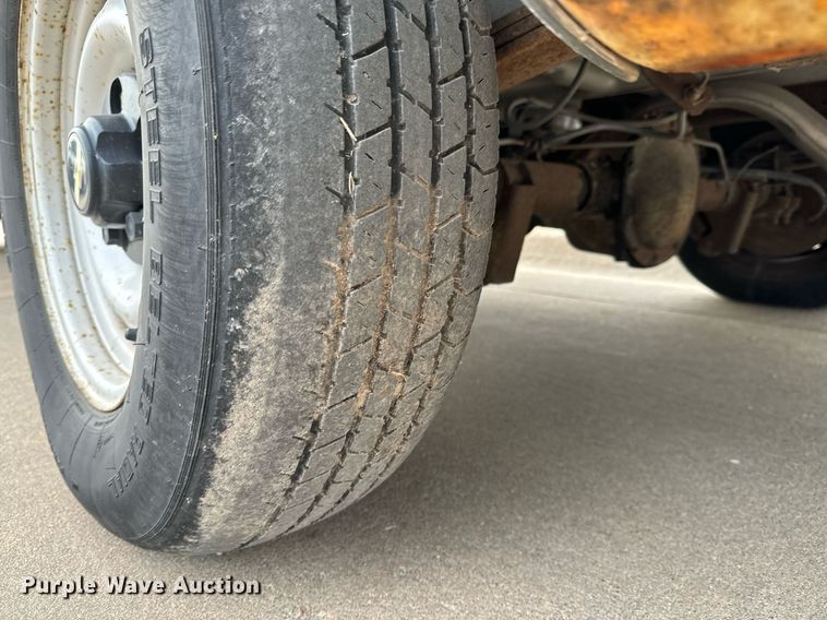 image for item NI9662 2001 Chevrolet Express 1500 van