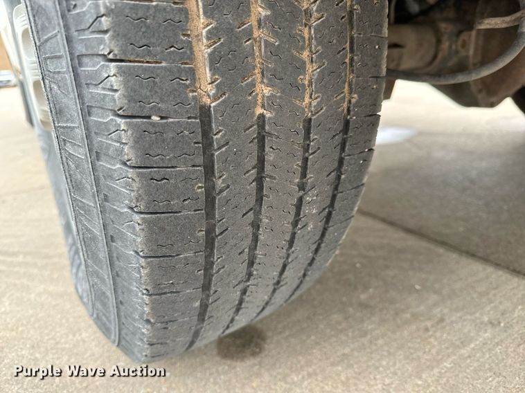 image for item NI9663 2007 Chevrolet Express 2500 van