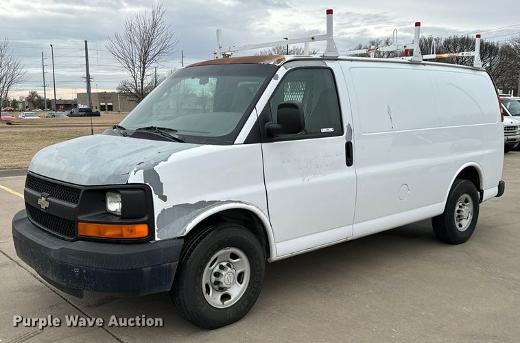 image for item NI9664 2007 Chevrolet Express 2500 van