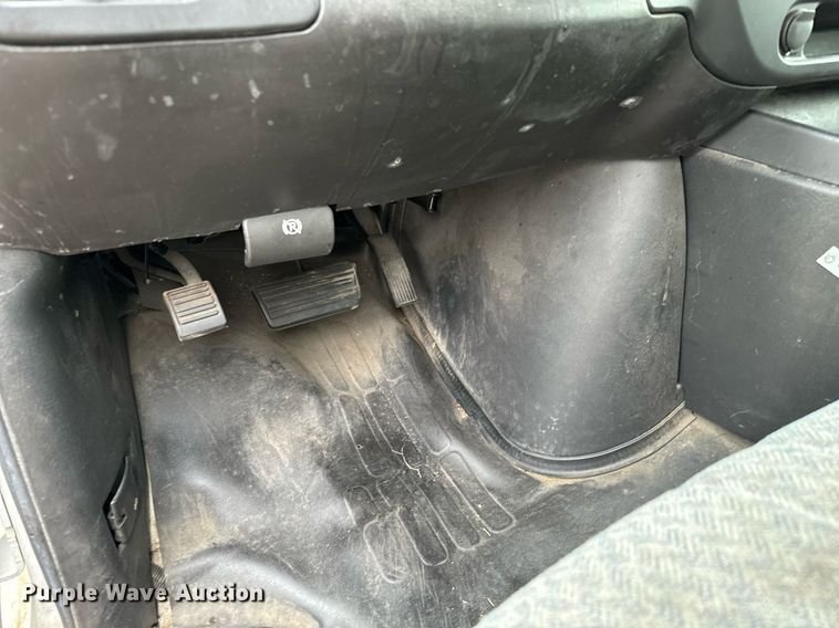 image for item NI9664 2007 Chevrolet Express 2500 van