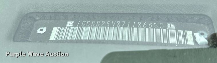 image for item NI9664 2007 Chevrolet Express 2500 van