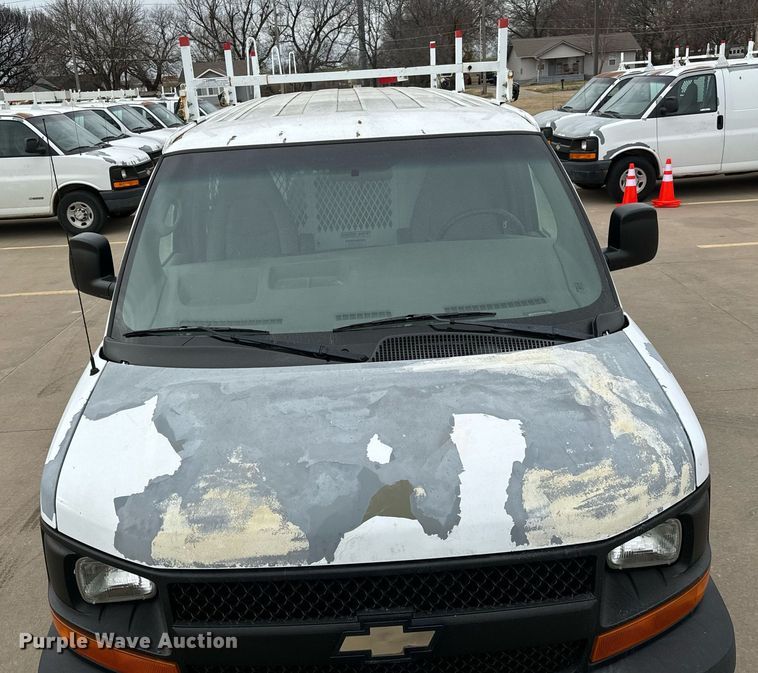 image for item NI9666 2007 Chevrolet  Express 2500 van