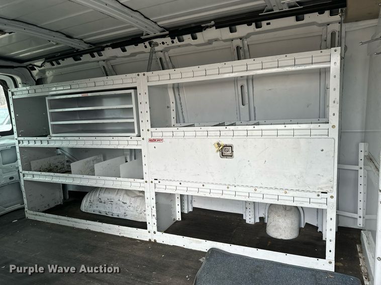 image for item NI9666 2007 Chevrolet  Express 2500 van