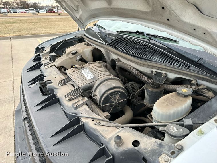 image for item NI9666 2007 Chevrolet  Express 2500 van