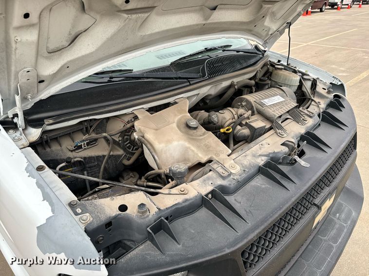 image for item NI9666 2007 Chevrolet  Express 2500 van