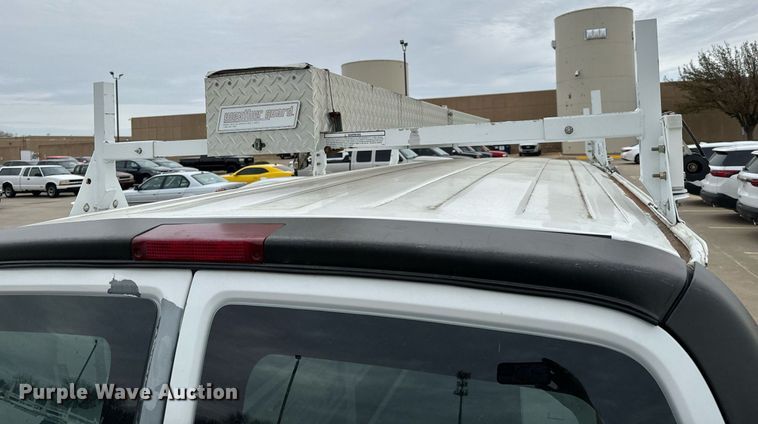 image for item NI9667 2004 Chevrolet Express 3500 van