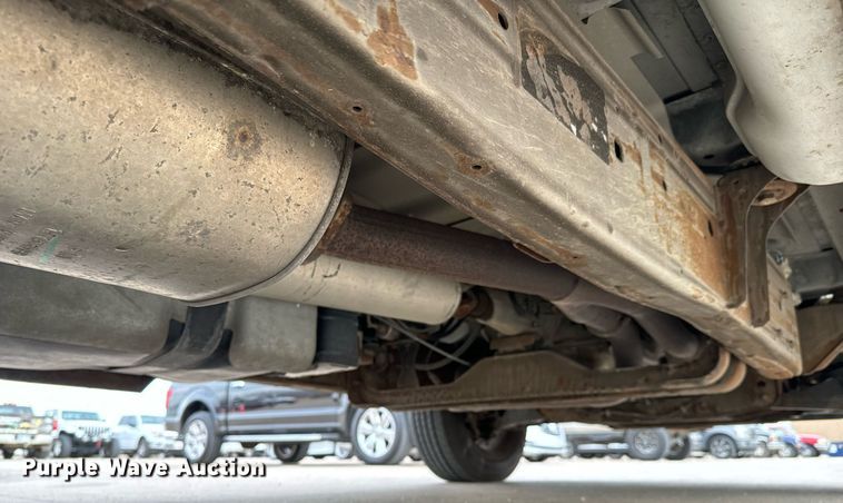 image for item NI9668 2004 Chevrolet Express 1500 van