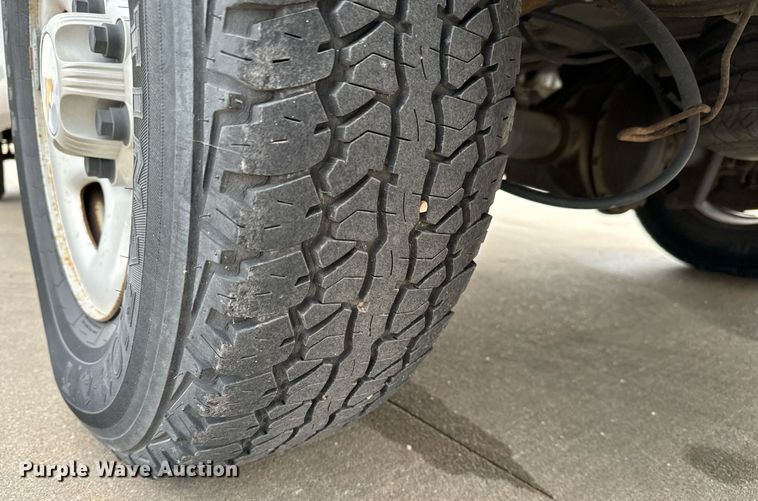 image for item NI9668 2004 Chevrolet Express 1500 van