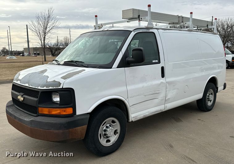 image for item NI9669 2008 Chevrolet Express 2500 van