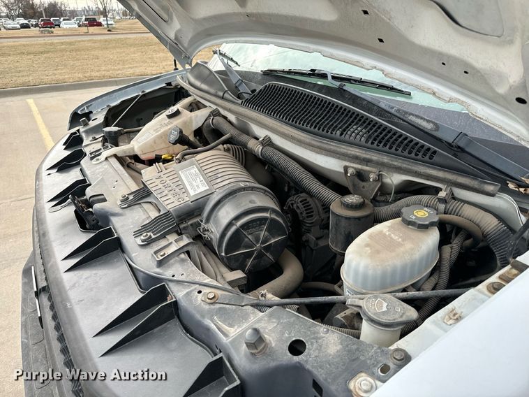 image for item NI9669 2008 Chevrolet Express 2500 van