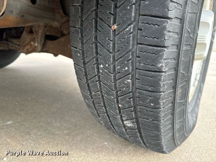 image for item NI9669 2008 Chevrolet Express 2500 van