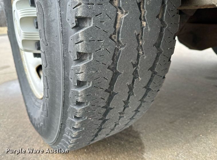 image for item NI9669 2008 Chevrolet Express 2500 van