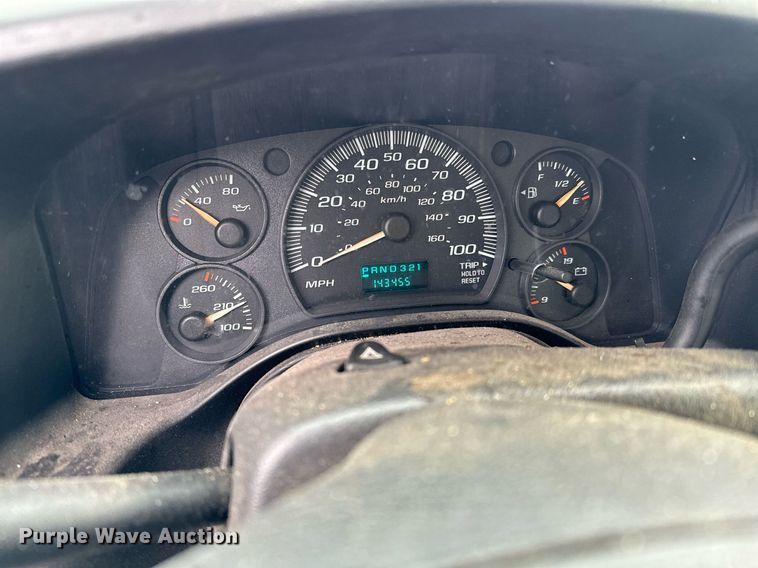 image for item NI9670 2007 Chevrolet Express 2500 van