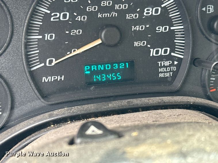 image for item NI9670 2007 Chevrolet Express 2500 van