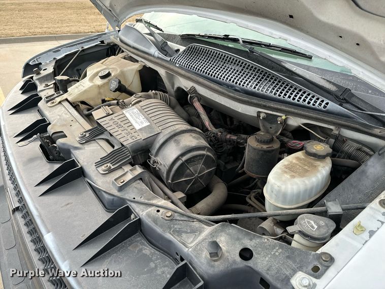 image for item NI9670 2007 Chevrolet Express 2500 van
