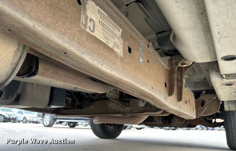 image for item NI9670 2007 Chevrolet Express 2500 van