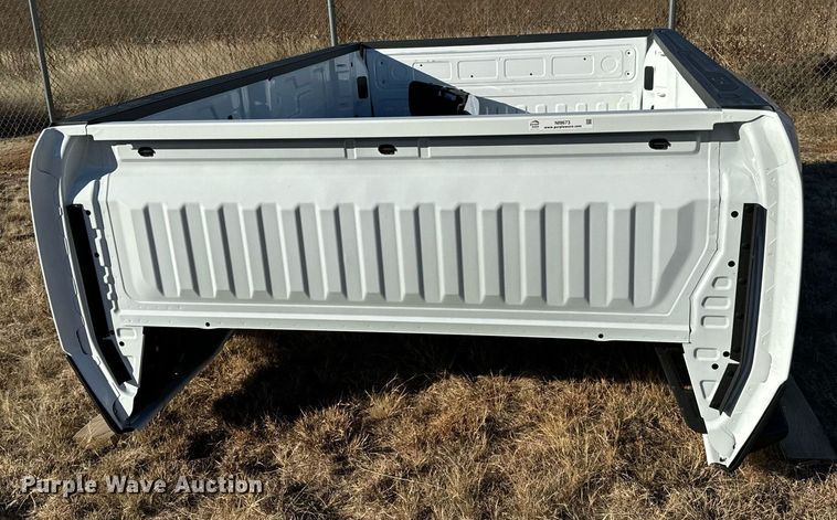 image for item NI9673 2024 Chevrolet Silverado 3500  pickup truck bed