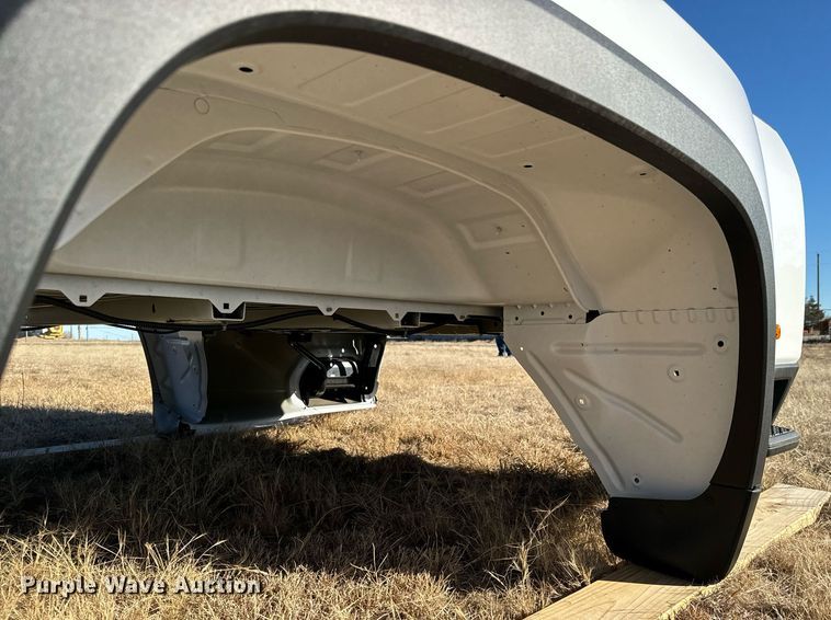 image for item NI9673 2024 Chevrolet Silverado 3500  pickup truck bed