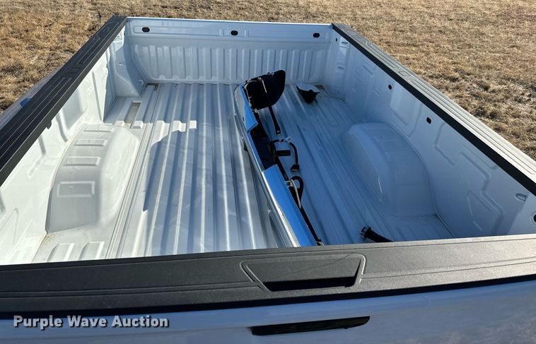 image for item NI9673 2024 Chevrolet Silverado 3500  pickup truck bed