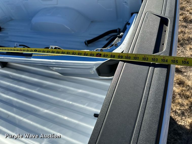 image for item NI9673 2024 Chevrolet Silverado 3500  pickup truck bed