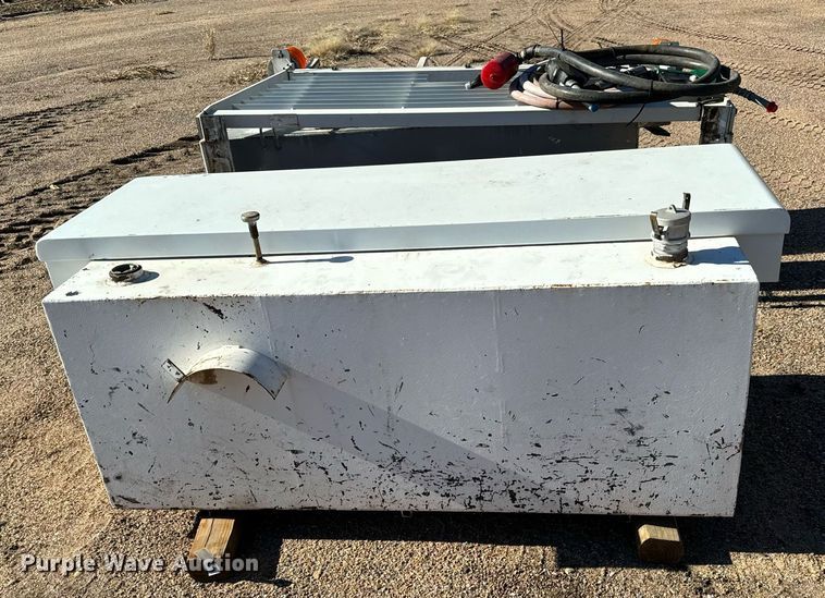 image for item NI9676 Automotive accessories