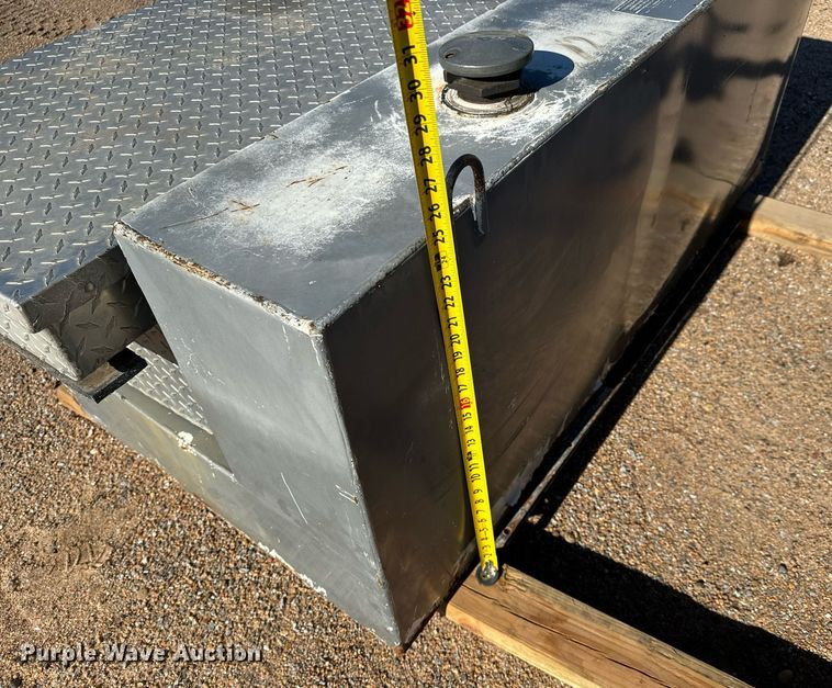 image for item NI9676 Automotive accessories