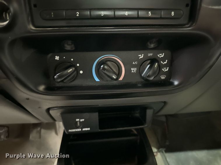 image for item NM9189 2005 Ford Ranger  pickup truck