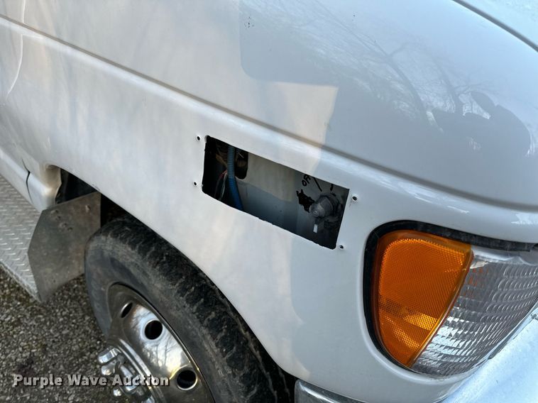 image for item NM9190 2000 Ford E350  sewer inspection van