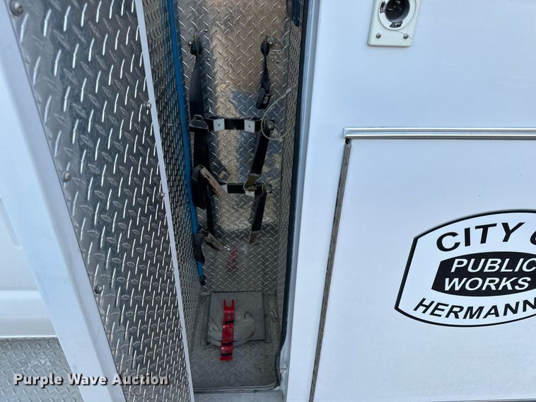 image for item NM9190 2000 Ford E350  sewer inspection van