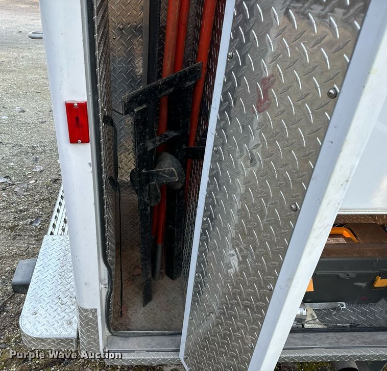 image for item NM9190 2000 Ford E350  sewer inspection van