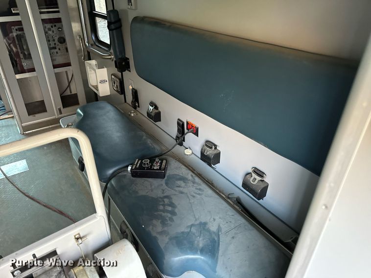 image for item NM9190 2000 Ford E350  sewer inspection van