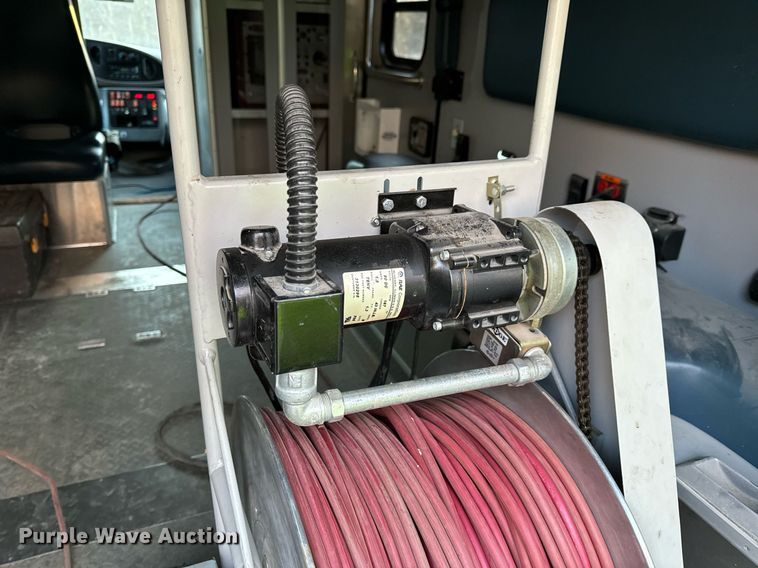 image for item NM9190 2000 Ford E350  sewer inspection van