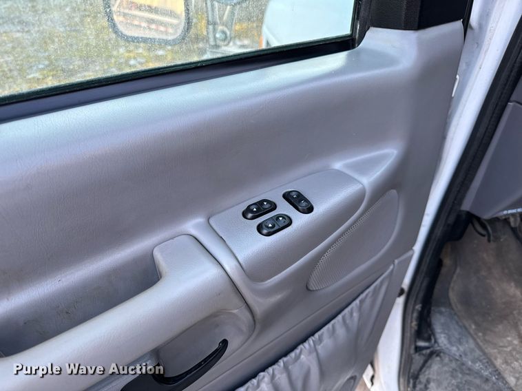 image for item NM9190 2000 Ford E350  sewer inspection van