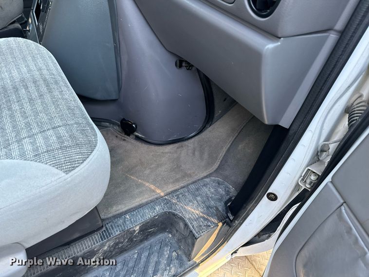 image for item NM9190 2000 Ford E350  sewer inspection van