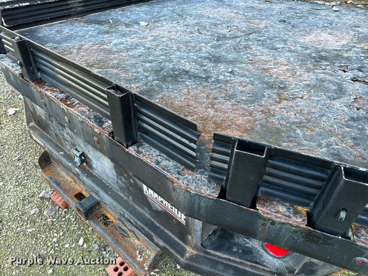 image for item NM9191 2015 Knapheide  flatbed